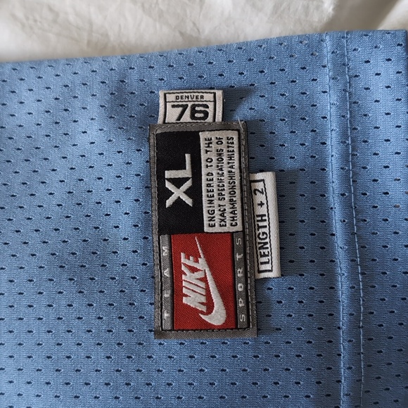 Throwback Nike Carmelo Anthony Throwback Jersey - Picture 3 of 3